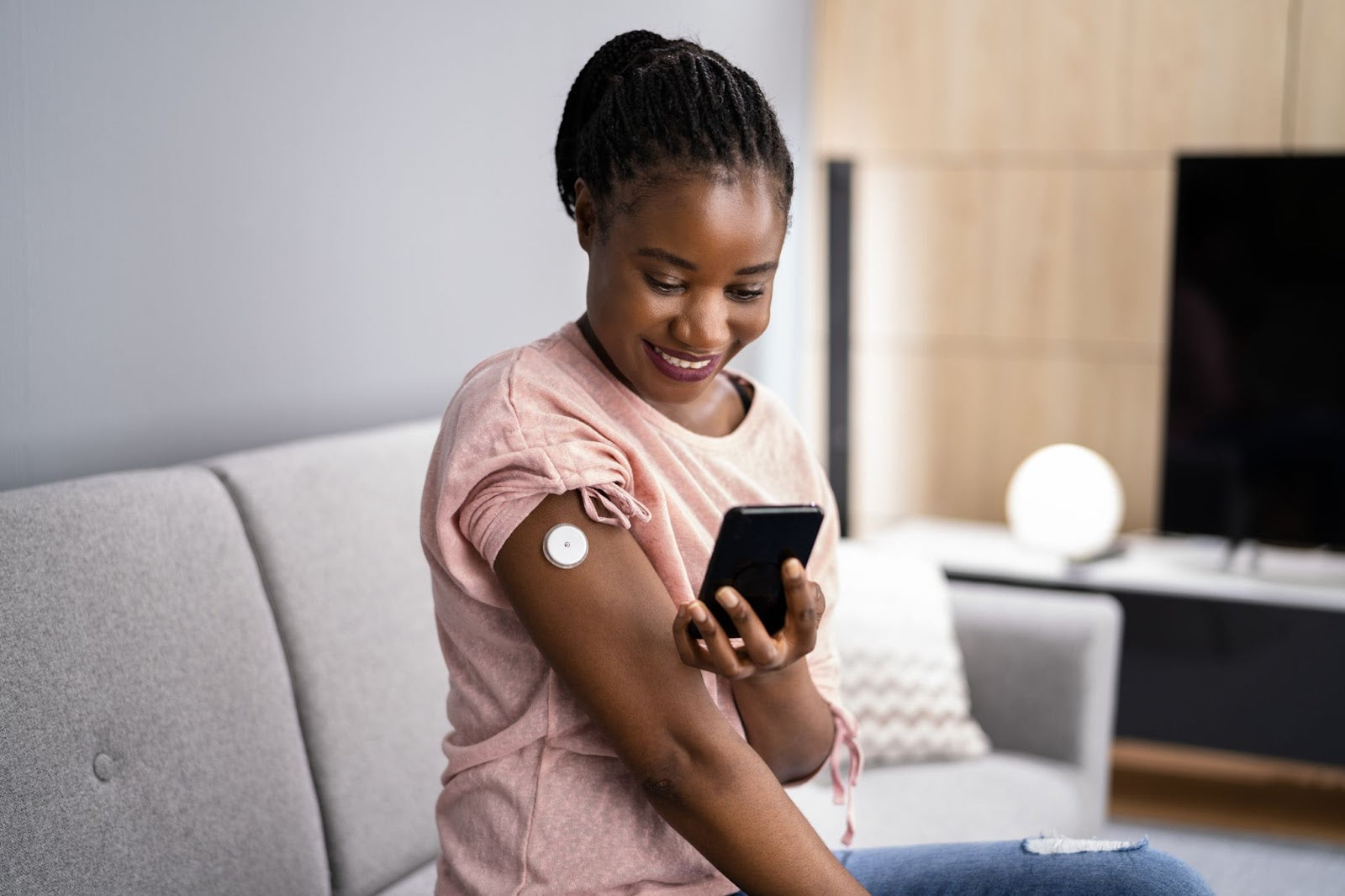 Fingerstick vs Flash Blood Glucose Monitoring